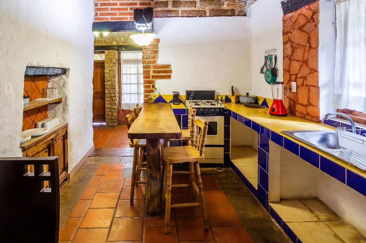 Hotel Hacienda Coyotes Zapotlanejo Exteriör bild