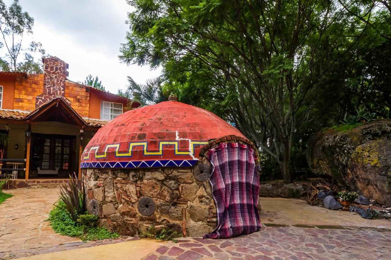 Hotel Hacienda Coyotes Zapotlanejo Exteriör bild